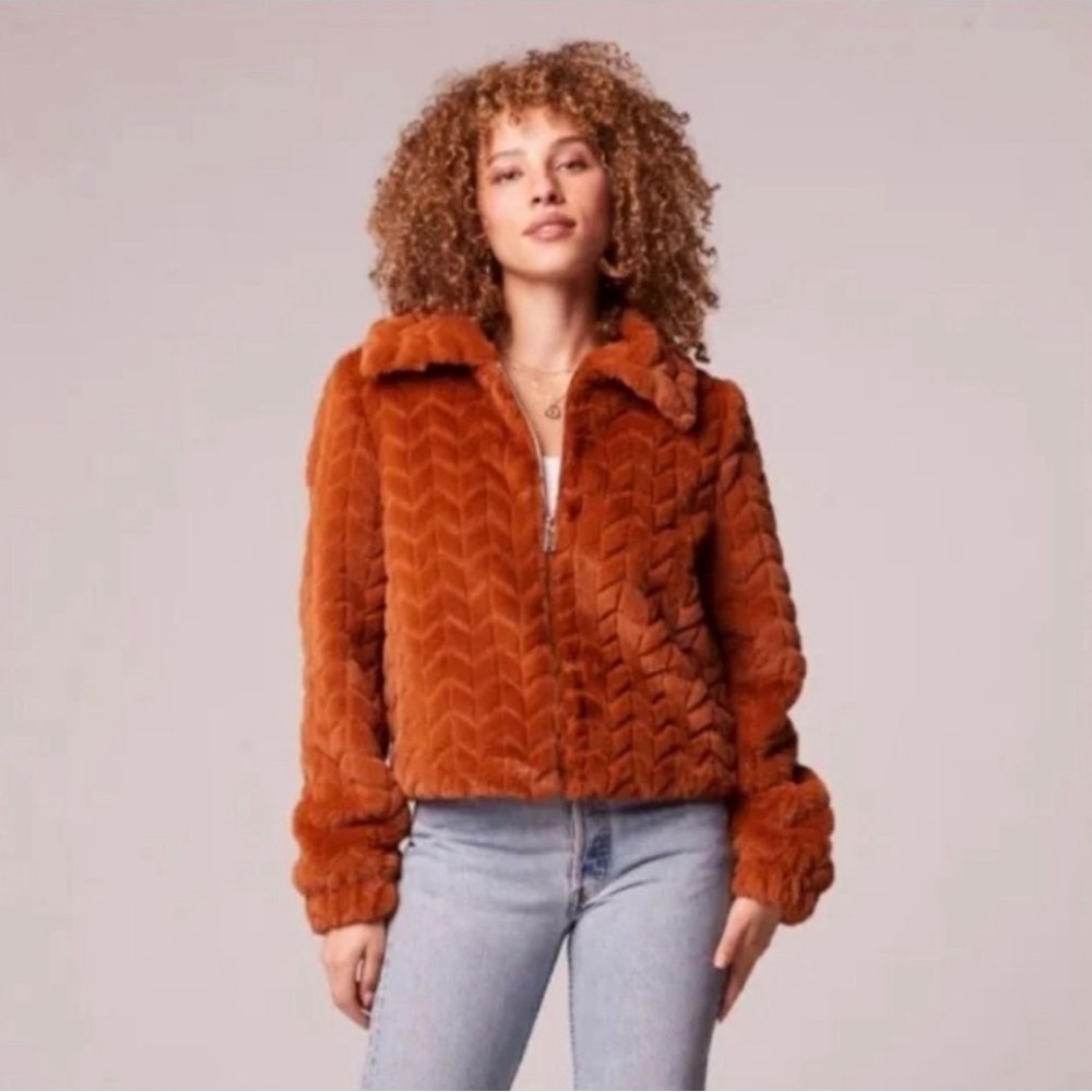 Band of the Free Women's Coco Brown Faux Fur Zip Up Jacket Medium NWT